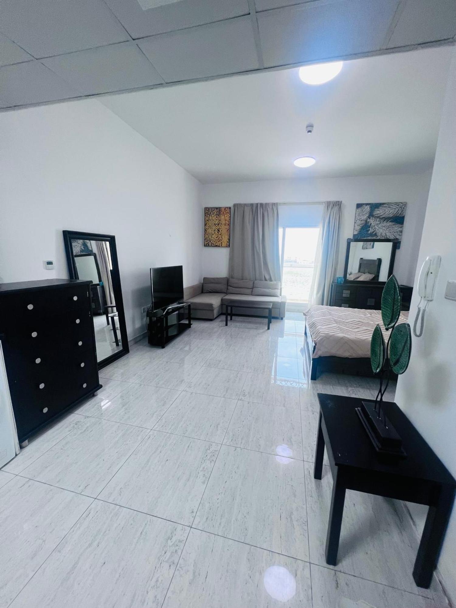 Apartment Fully Furnish Flat Including Bills For Monthly